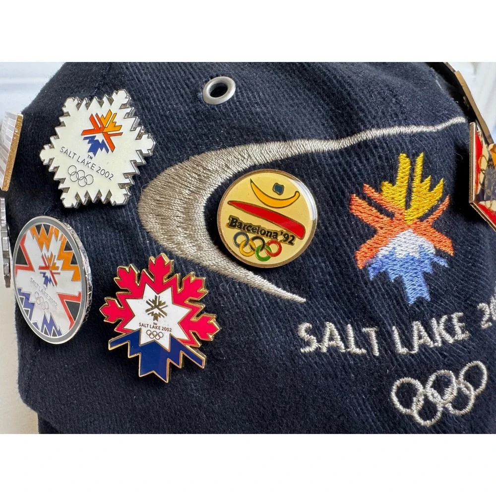 Salt Lake 2002 Winter Olympics Hat Black Strapback with‎ 15+ Vintage Pins Rare